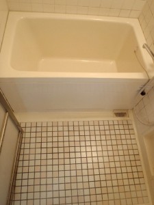 P7120209 床のコーティングは無理なので他の方法で。